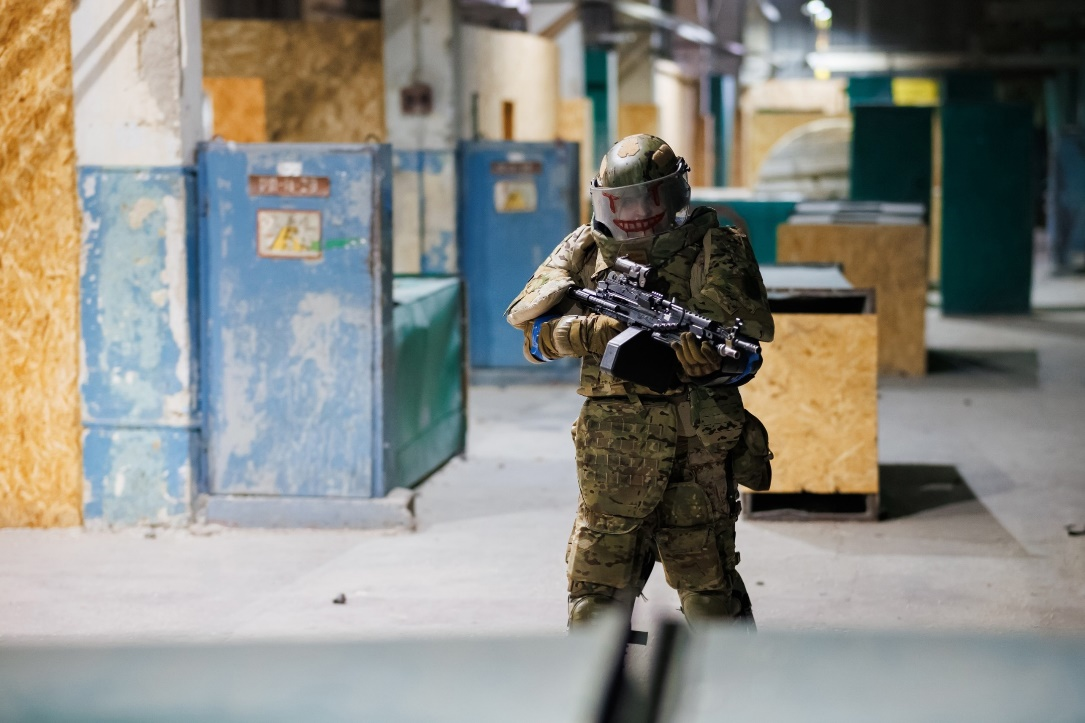 Рис. 3 – Экзоскелет PG-25 в полной экипировке.